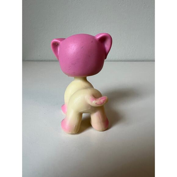 My Pet Pals Chic Dolls Boutique Puppy Dog Figure 2008 Toy Brown Yorkie Pet Bed - Picture 8 of 9